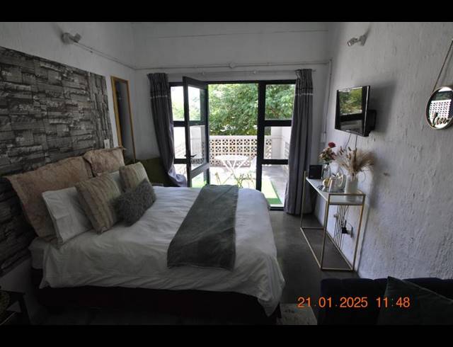 1 BEDROOM APARTMENT FOR SALE IN MABONENG